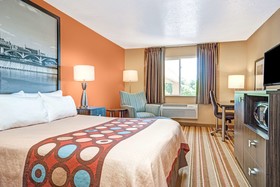 Coratel Inn and Suites Blaine