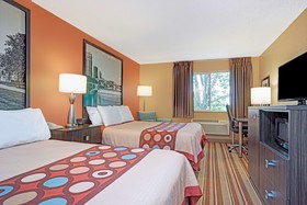 Coratel Inn and Suites Blaine