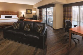 Wyndham Bloomington - Mall of America