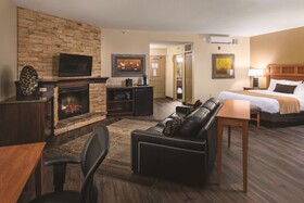 Wyndham Bloomington - Mall of America