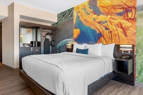 Cambria Hotel Minneapolis Airport - Bloomington