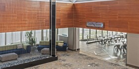 Crowne Plaza Suites MSP Airport - Mall of America