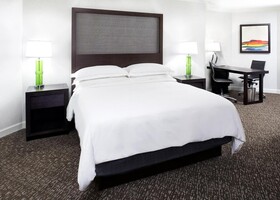 Hilton Minneapolis/St. Paul Airport Mall of America