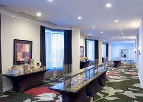Hilton Minneapolis/St. Paul Airport Mall of America