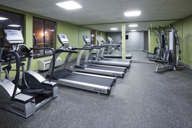 Holiday Inn Express & Suites Bloomington - Minneapolis Airport Area West