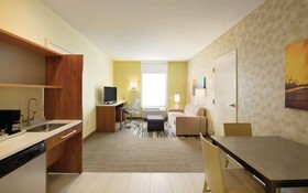 Home2 Suites by Hilton Minneapolis Bloomington