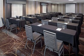 Homewood Suites by Hilton Minneapolis-Mall of America