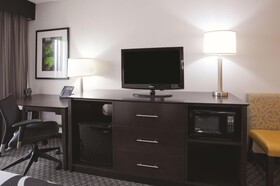La Quinta Inn & Suites by Wyndham Minneapolis Bloomington W