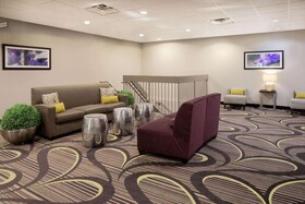 La Quinta Inn & Suites by Wyndham Minneapolis Bloomington W