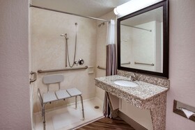 La Quinta Inn & Suites by Wyndham Minneapolis Bloomington W