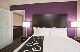 La Quinta Inn & Suites by Wyndham Minneapolis Bloomington W