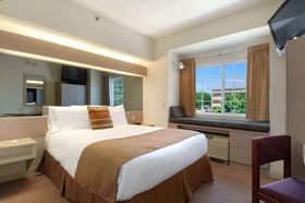 Microtel Inn & Suites by Wyndham Bloomington MSP Airport