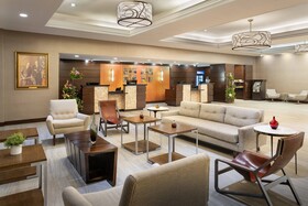 DoubleTree by Hilton Minneapolis Airport