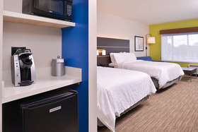 Holiday Inn Express & Suites Mall of America