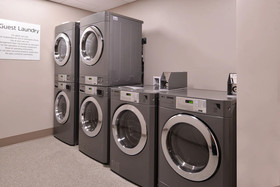 Holiday Inn Express & Suites Mall of America
