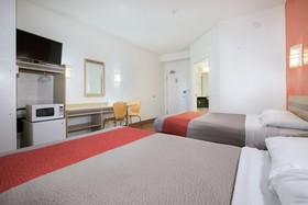 Motel 6 Minneapolis-Brooklyn Center