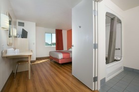 Motel 6 Minneapolis-Brooklyn Center