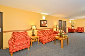 Burnsville Inn & Suites