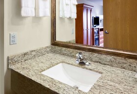 AmericInn by Wyndham Chanhassen