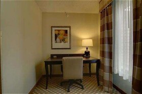 Country Inn & Suites by Radisson, Chanhassen, MN