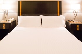 Holiday Inn Express & Suites Chanhassen