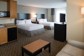 Holiday Inn Express & Suites Chanhassen
