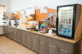 Holiday Inn Express & Suites Chanhassen