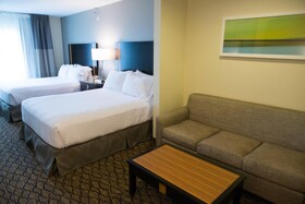 Holiday Inn Express & Suites Chanhassen