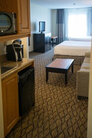 Holiday Inn Express & Suites Chanhassen
