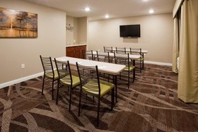 AmeriVu Inn and Suites – Chisago City
