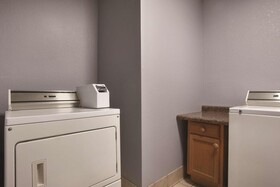 Country Inn & Suites by Radisson, Cottage Grove, MN