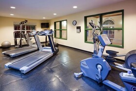 Country Inn & Suites by Radisson, Cottage Grove, MN