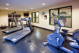 Country Inn & Suites by Radisson, Cottage Grove, MN