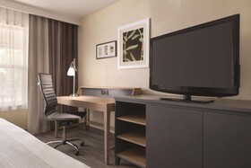 Country Inn & Suites by Radisson, Cottage Grove, MN