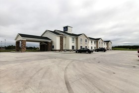 AmeriVu Inn & Suites Crookston