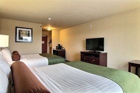 AmeriVu Inn & Suites Crookston