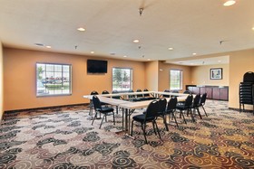 AmeriVu Inn & Suites Crookston