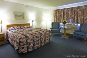 North Star Inn & Suites
