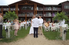 Best Western Premier The Lodge On Lake Detroit