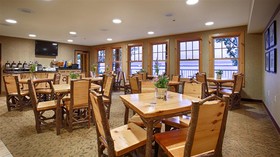 Best Western Premier The Lodge On Lake Detroit