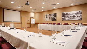 Best Western Premier The Lodge On Lake Detroit