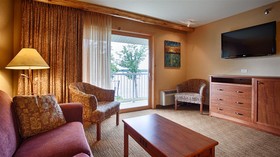 Best Western Premier The Lodge On Lake Detroit