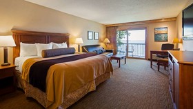 Best Western Premier The Lodge On Lake Detroit