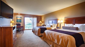 Best Western Premier The Lodge On Lake Detroit
