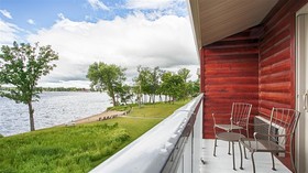 Best Western Premier The Lodge On Lake Detroit