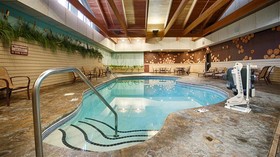 Best Western Premier The Lodge On Lake Detroit
