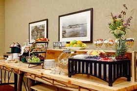 Best Western Premier The Lodge On Lake Detroit