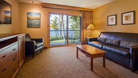 Best Western Premier The Lodge On Lake Detroit