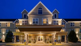 Duluth Inn & Suites Near Spirit Mountain
