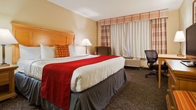 Duluth Inn & Suites Near Spirit Mountain